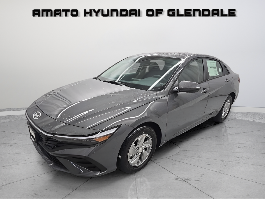 New 2026 Hyundai Elantra SE Sedan