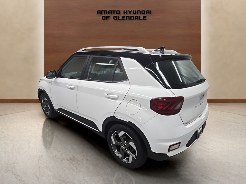 Used 2022 Hyundai Venue Limited SUV