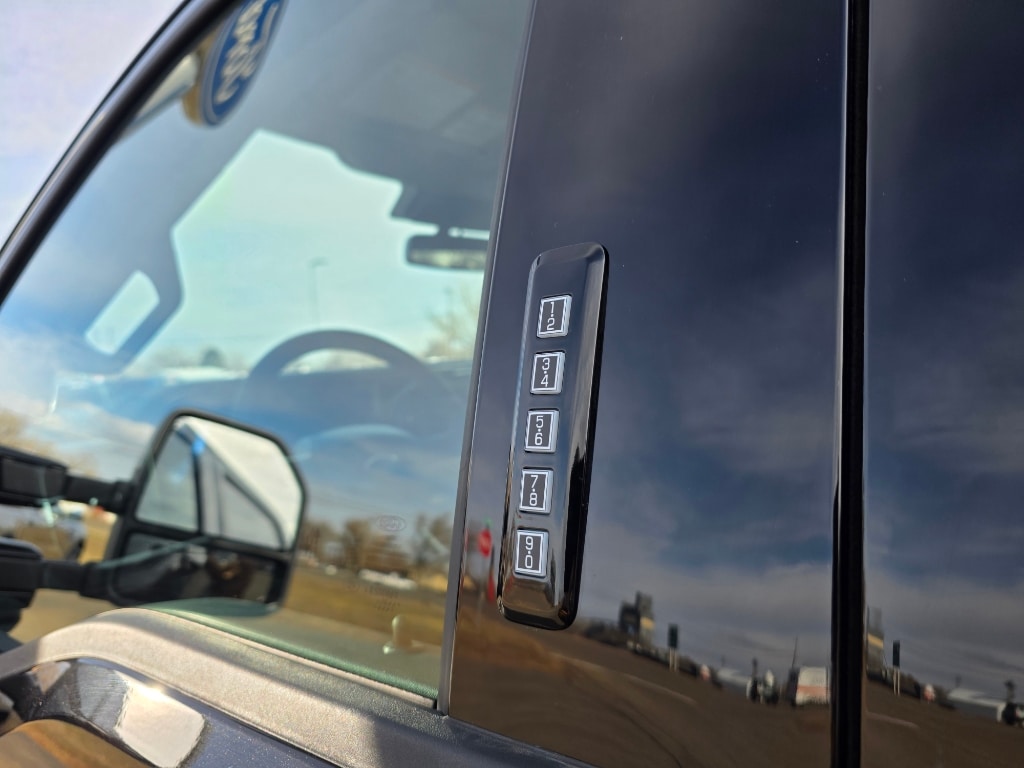 2026 Ford F-250 Super Duty Lariat - Photo 9