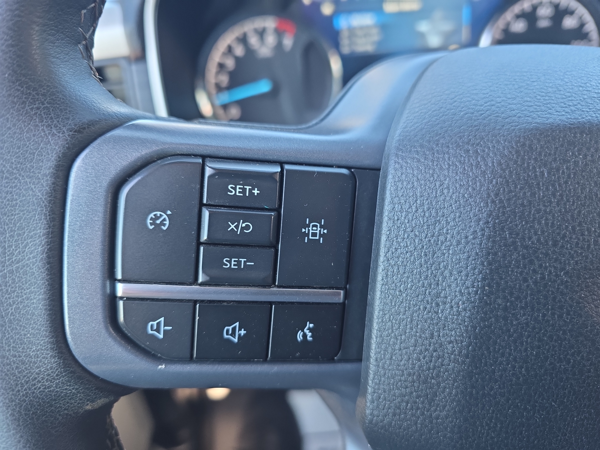 Used 2023 Ford F-150 XLT Truck SuperCrew Cab