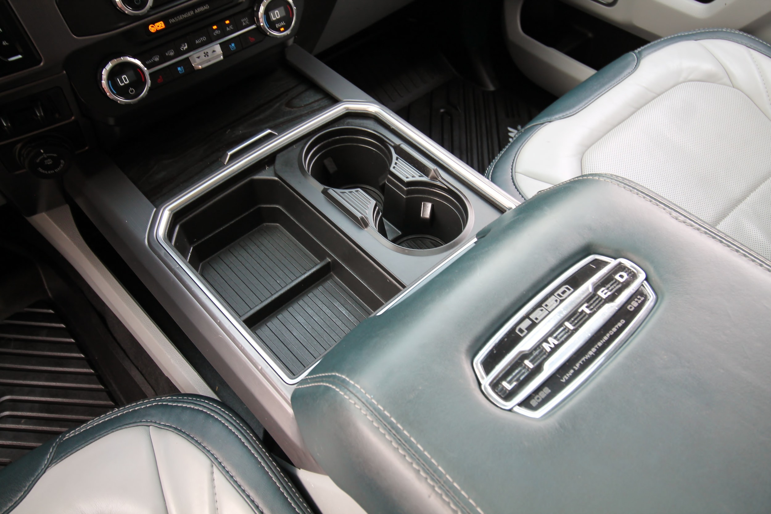 2022 Ford F-250 Super Duty Limited - Photo 36