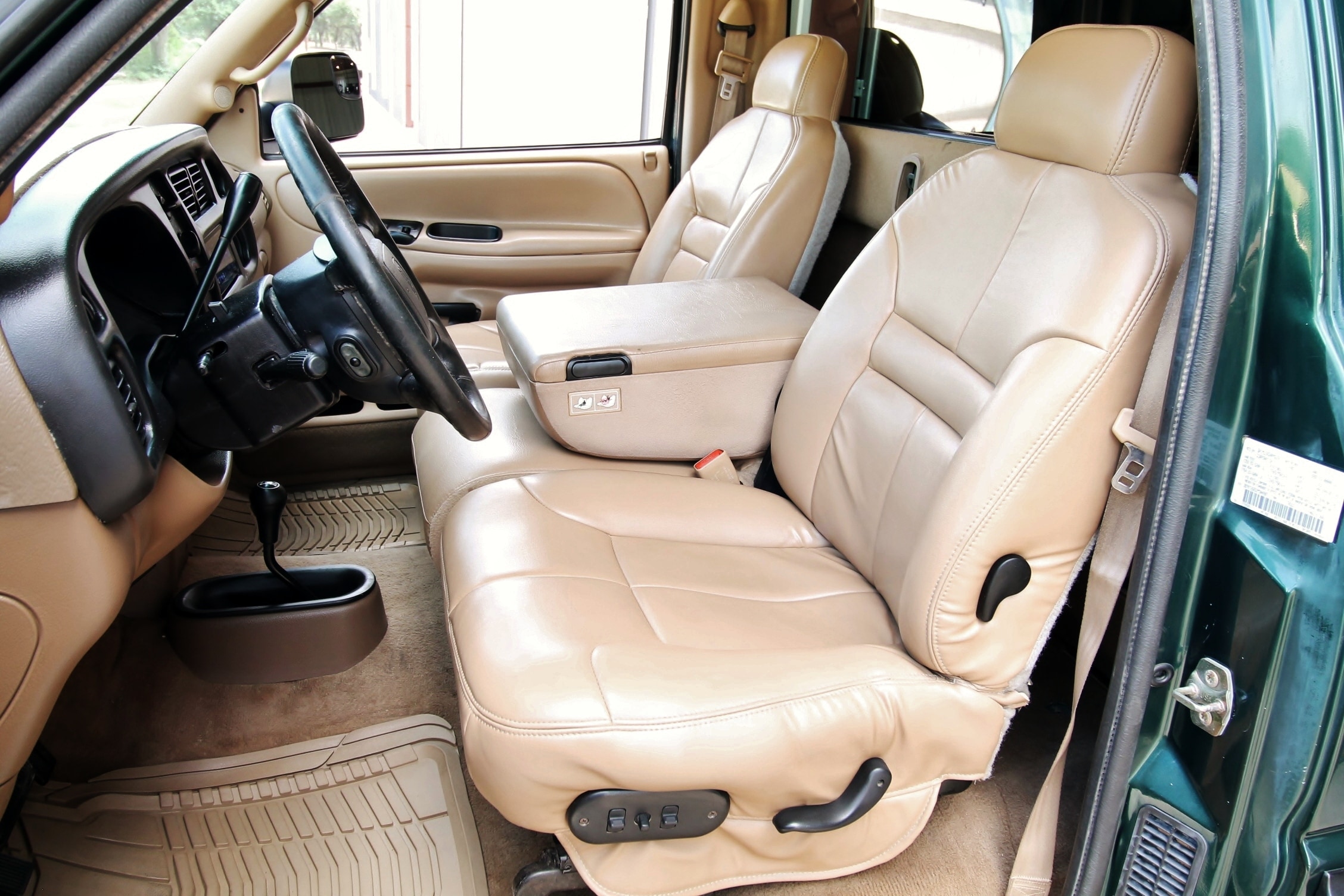 2002 Dodge Ram 2500 Pickup SLT - Photo 23