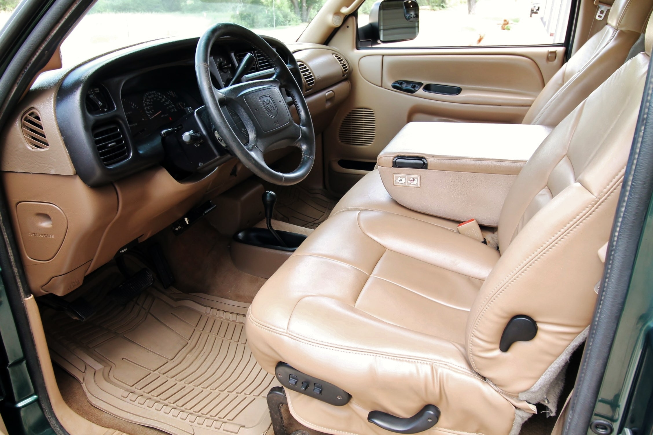 2002 Dodge Ram 2500 Pickup SLT - Photo 21
