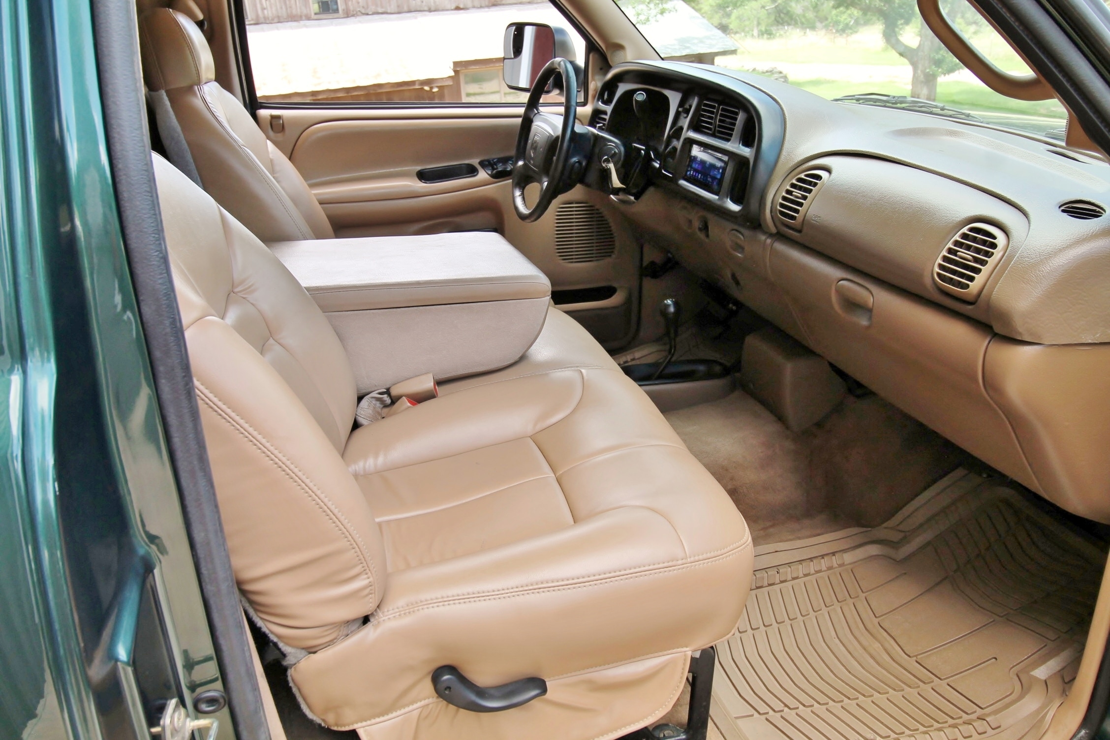 2002 Dodge Ram 2500 Pickup SLT - Photo 35