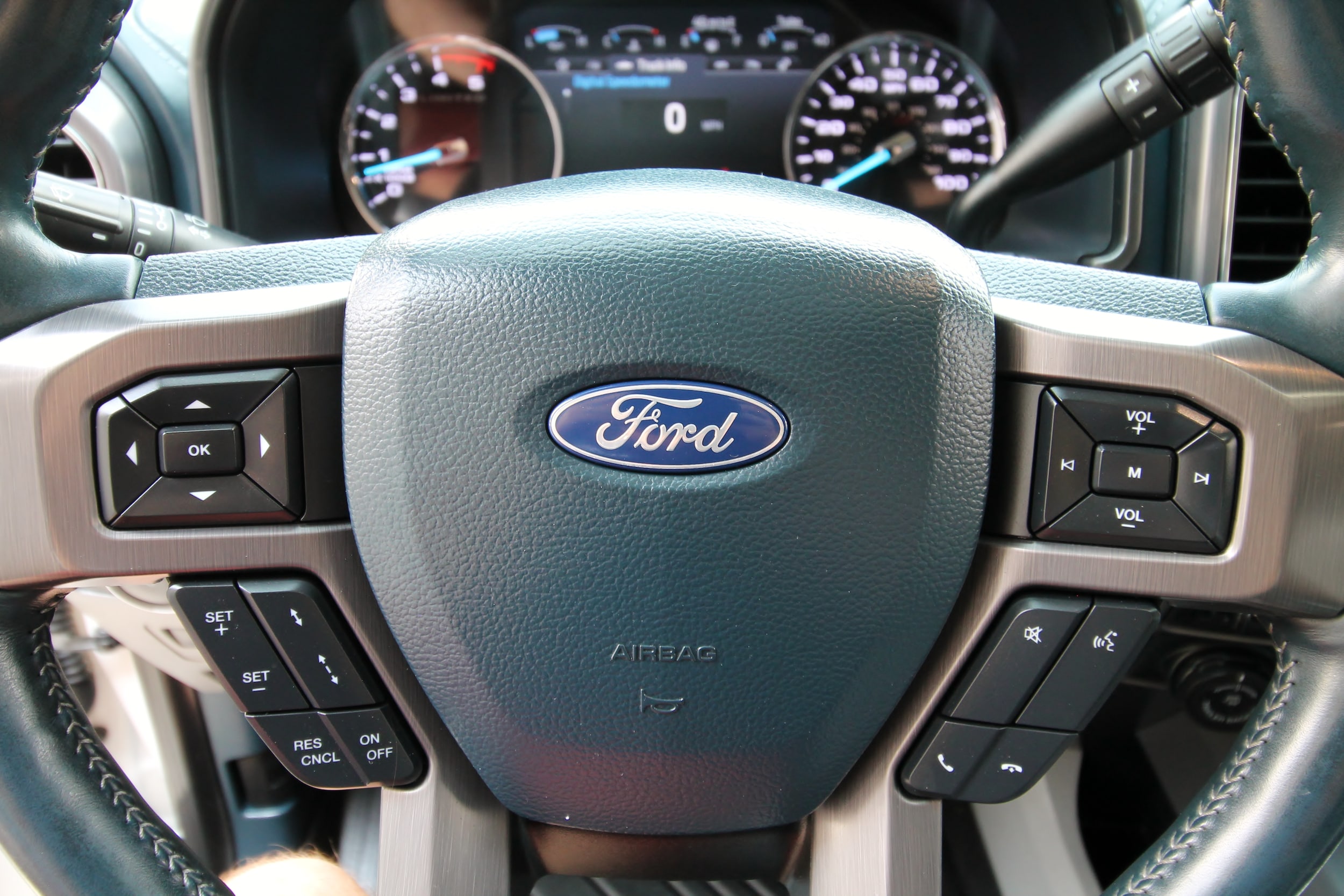 2022 Ford F-250 Super Duty Limited - Photo 28