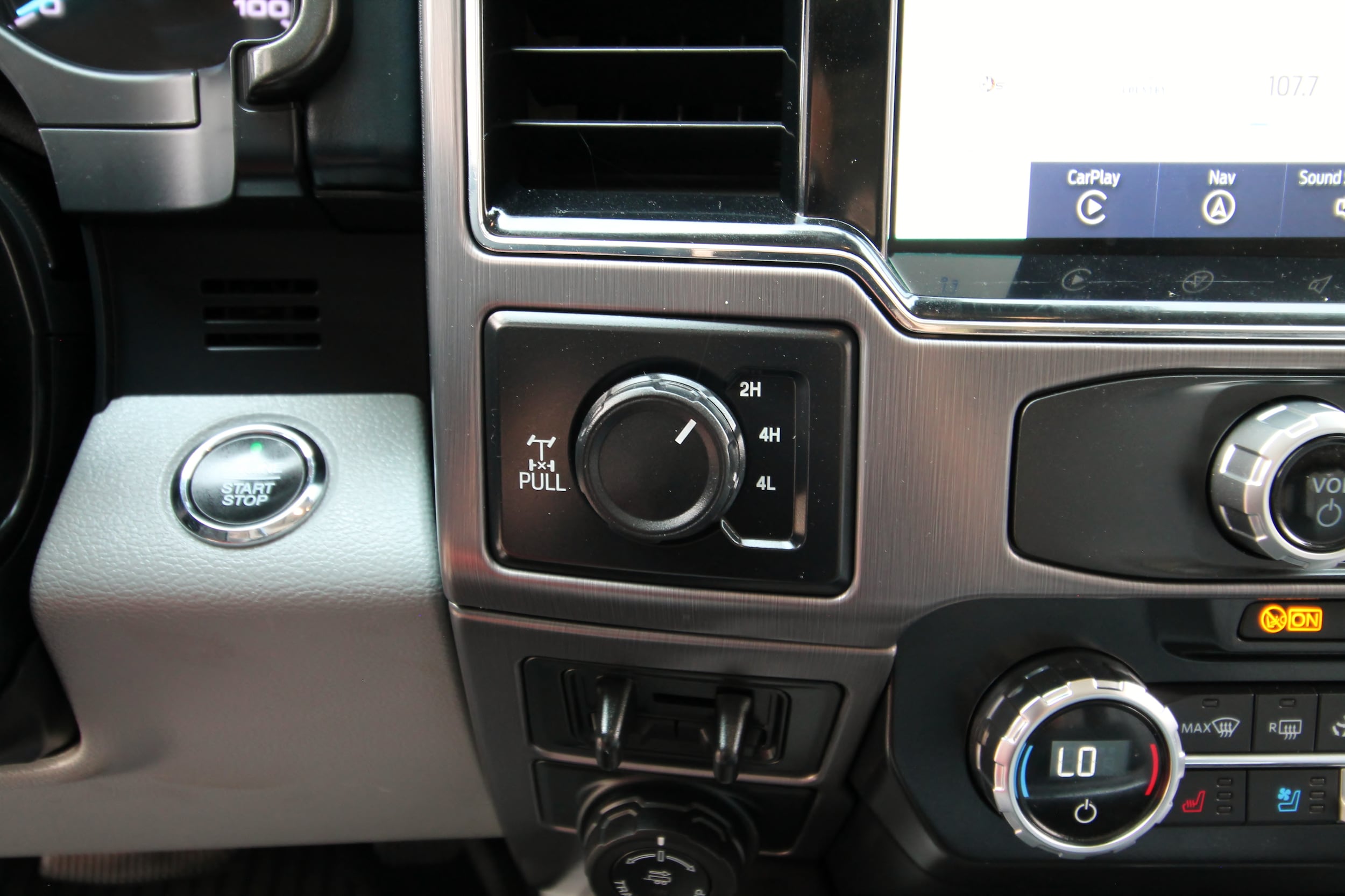 2022 Ford F-250 Super Duty Limited - Photo 34