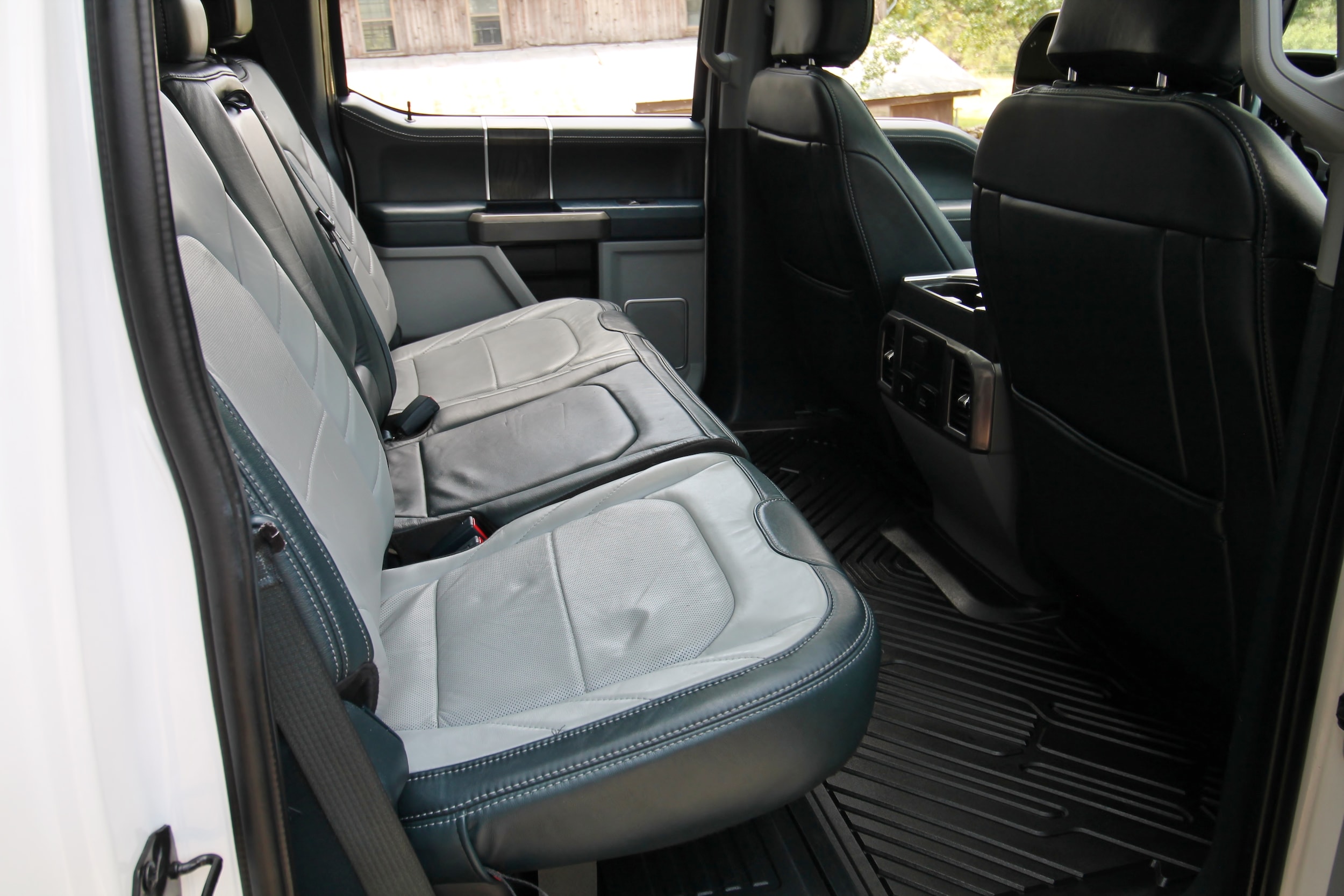2022 Ford F-250 Super Duty Limited - Photo 45