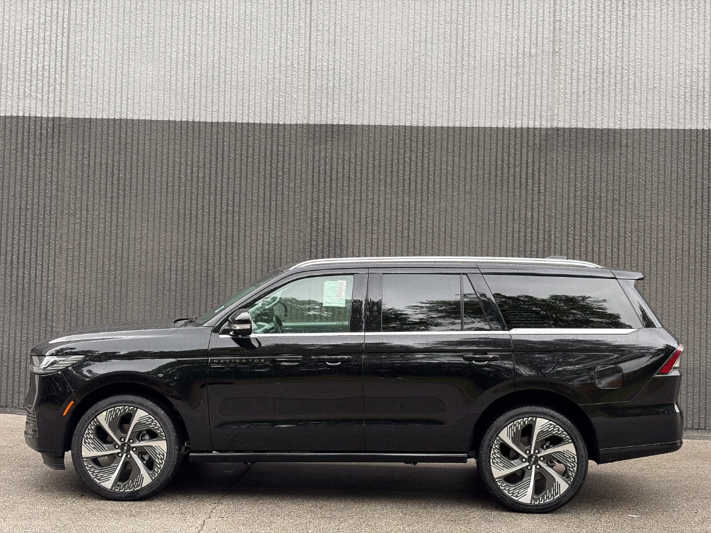 New 2027 Lincoln Navigator Black Label SUV