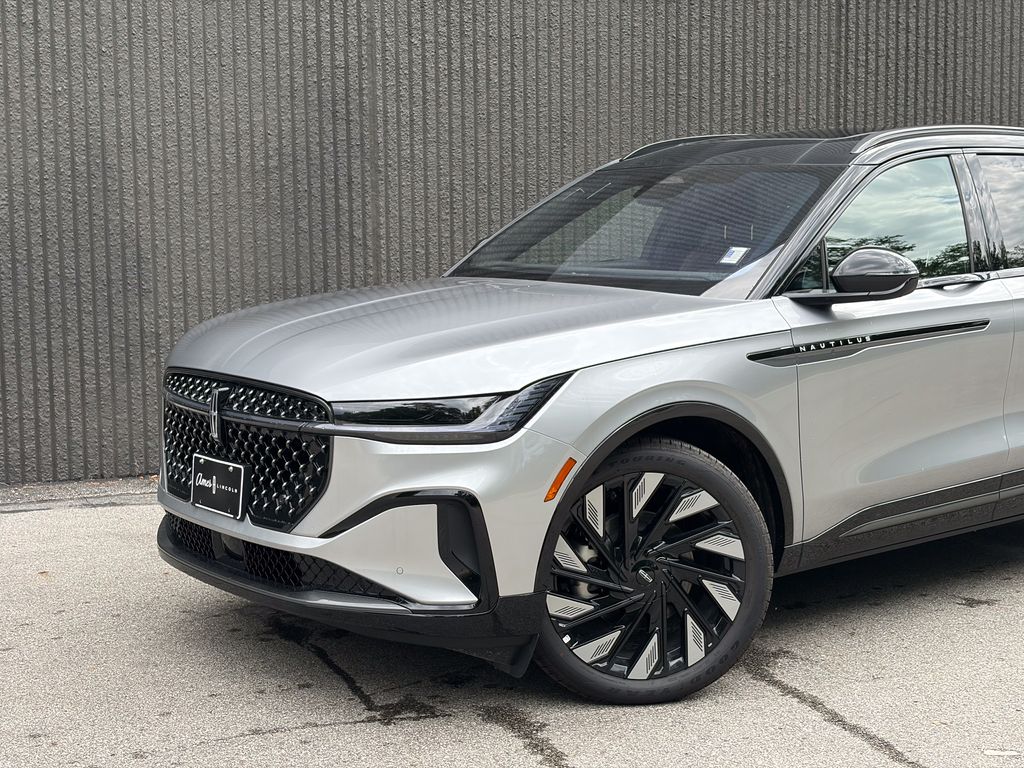 New 2026 Lincoln Nautilus Reserve SUV