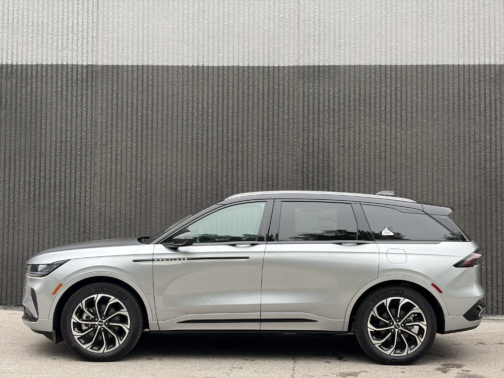 New 2026 Lincoln Nautilus Reserve SUV