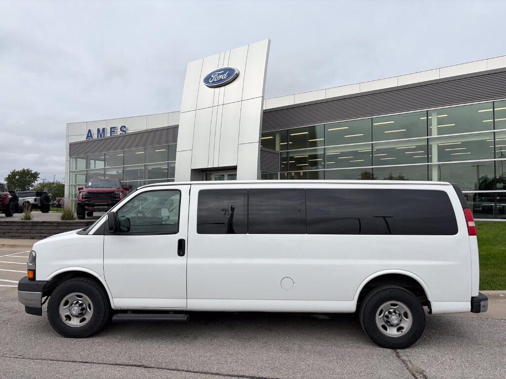 Certified 2017 Chevrolet Express 3500 LT Minivan/Van