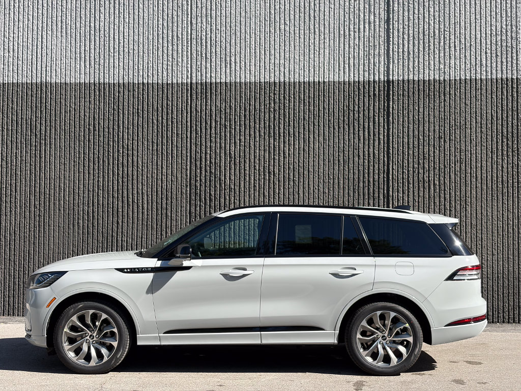 New 2027 Lincoln Aviator Premiere SUV