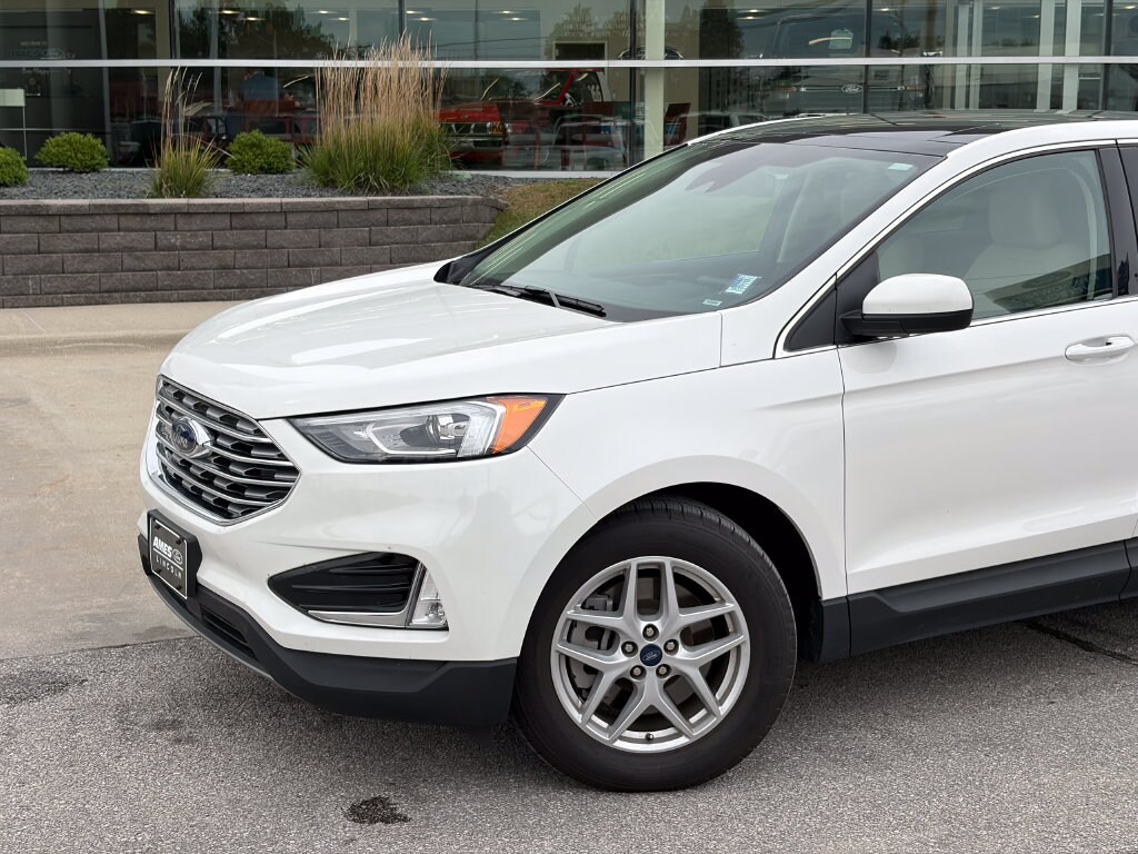 Used 2022 Ford Edge SEL SUV