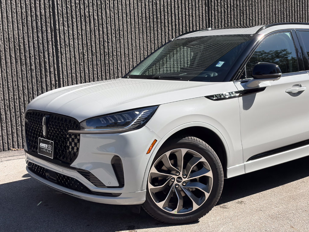 New 2027 Lincoln Aviator Premiere SUV