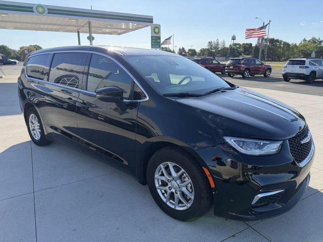 2026 Chrysler Pacifica