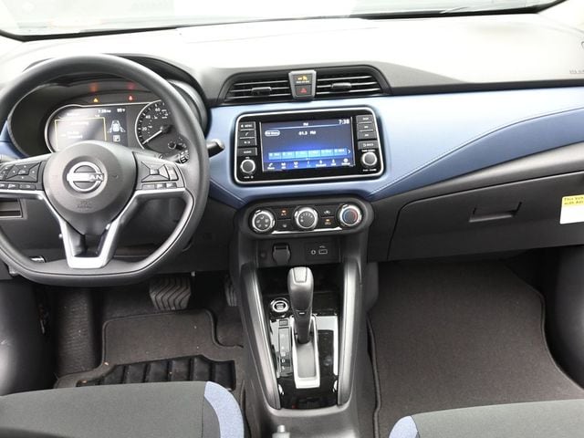 2025 Nissan Versa Sedan SV - Photo 16
