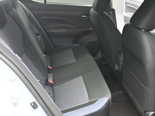 2025 Nissan Versa Sedan SV - Photo 19