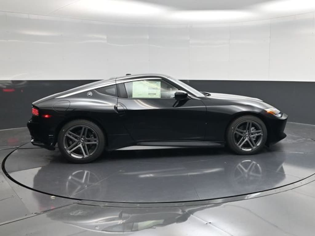 New 2027 Nissan Z Sport Coupe