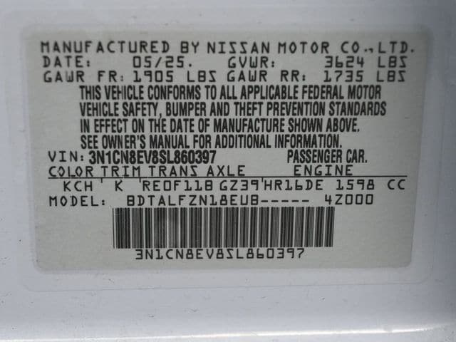 2025 Nissan Versa Sedan SV - Photo 28