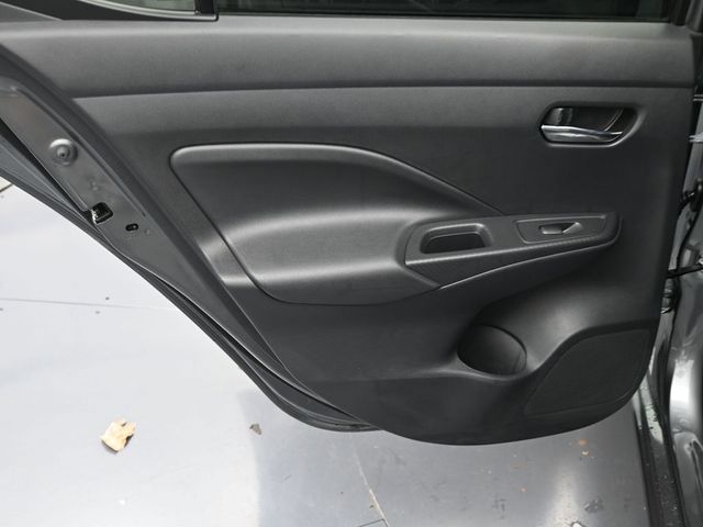 2025 Nissan Versa Sedan SV - Photo 13