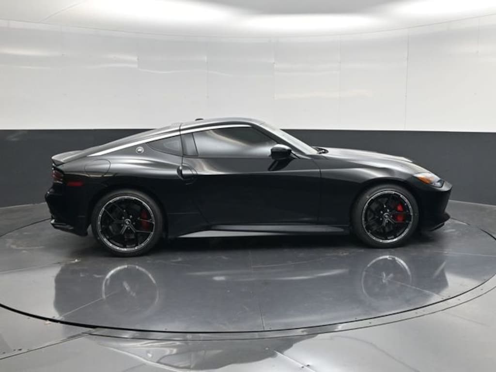 New 2027 Nissan Z Performance Coupe