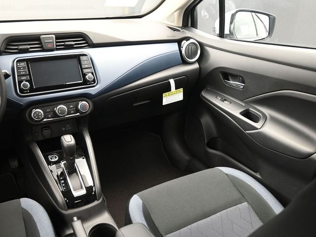 2025 Nissan Versa Sedan SV - Photo 14