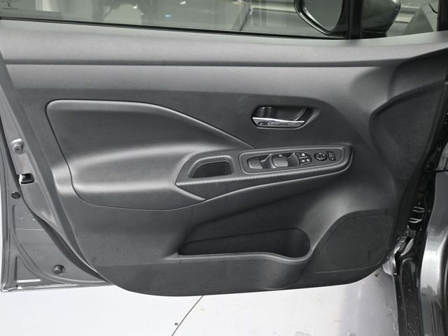 2025 Nissan Versa Sedan SV - Photo 8
