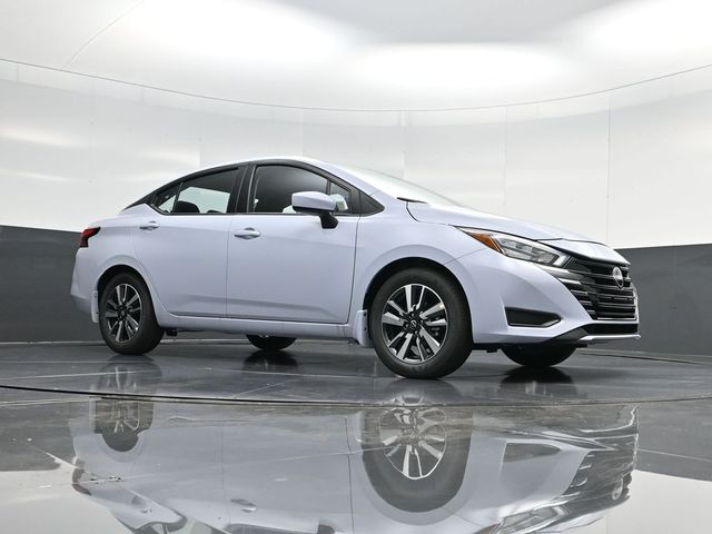 2025 Nissan Versa Sedan SV - Photo 37