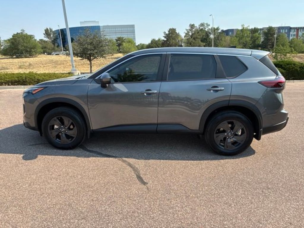 New 2026 Nissan Rogue SV SUV