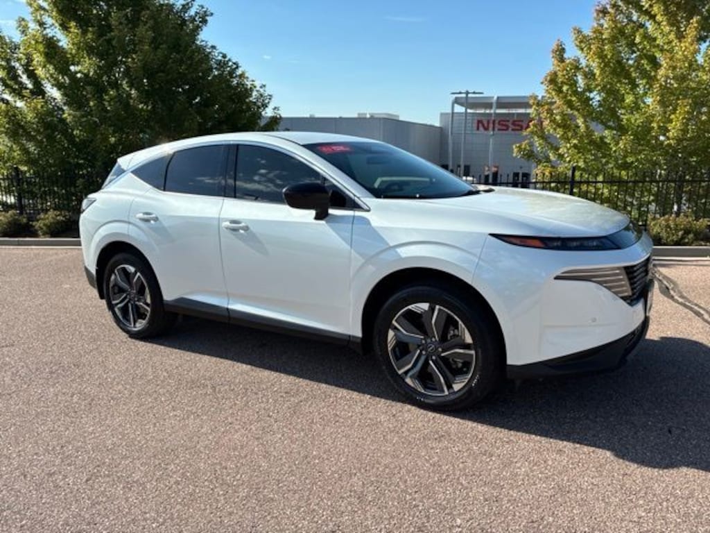 Used 2025 Nissan Murano SV SUV
