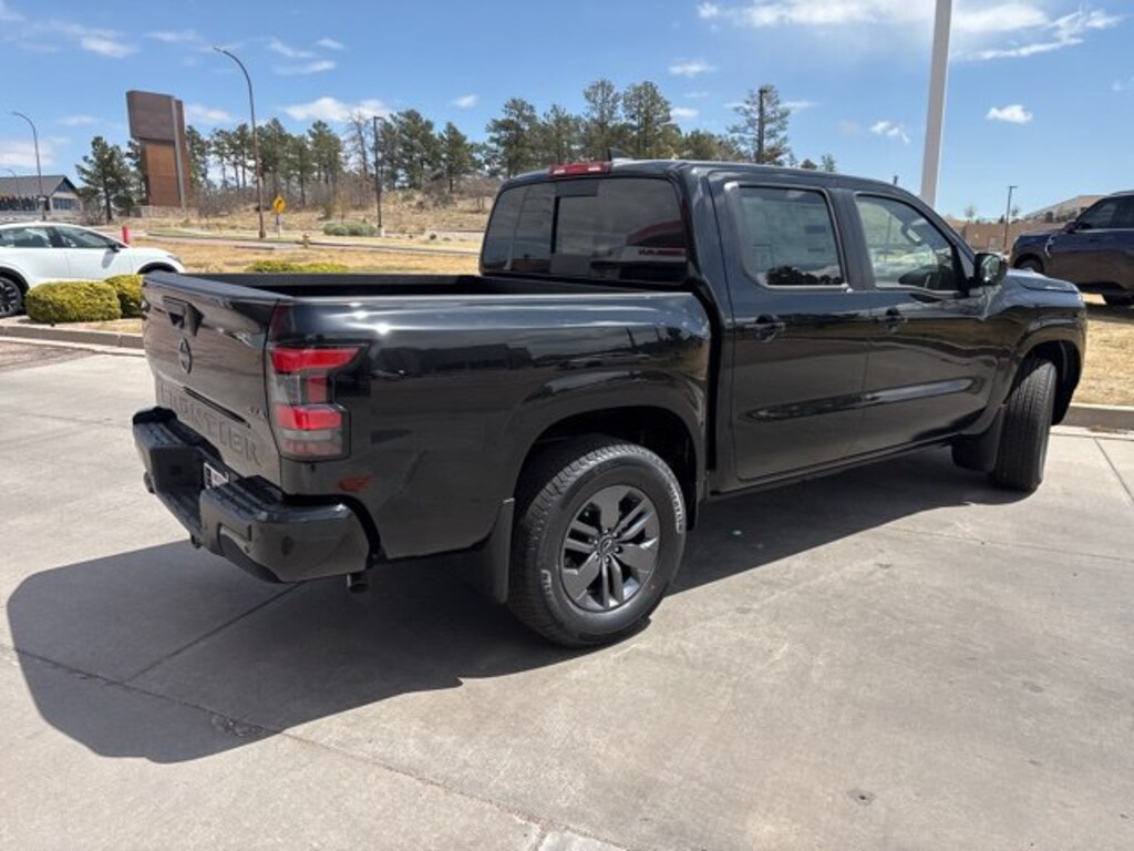 New 2026 Nissan Frontier SV Truck Crew Cab