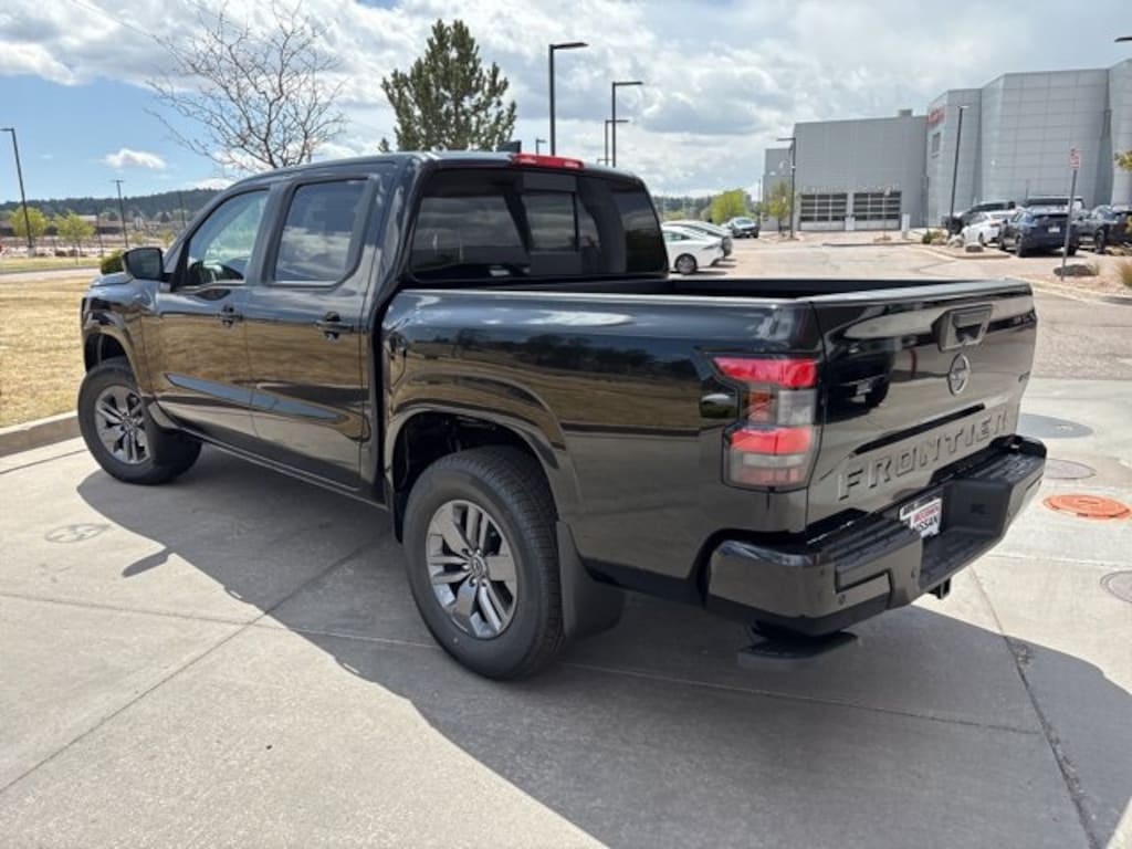 New 2026 Nissan Frontier SV Truck Crew Cab
