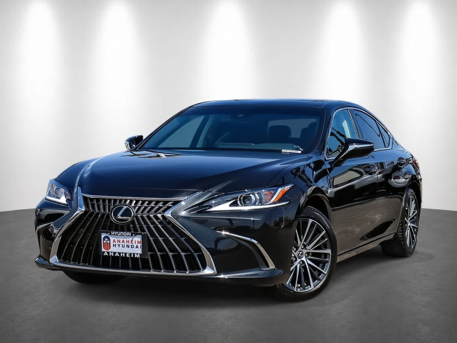 2025 Lexus ES Hybrid