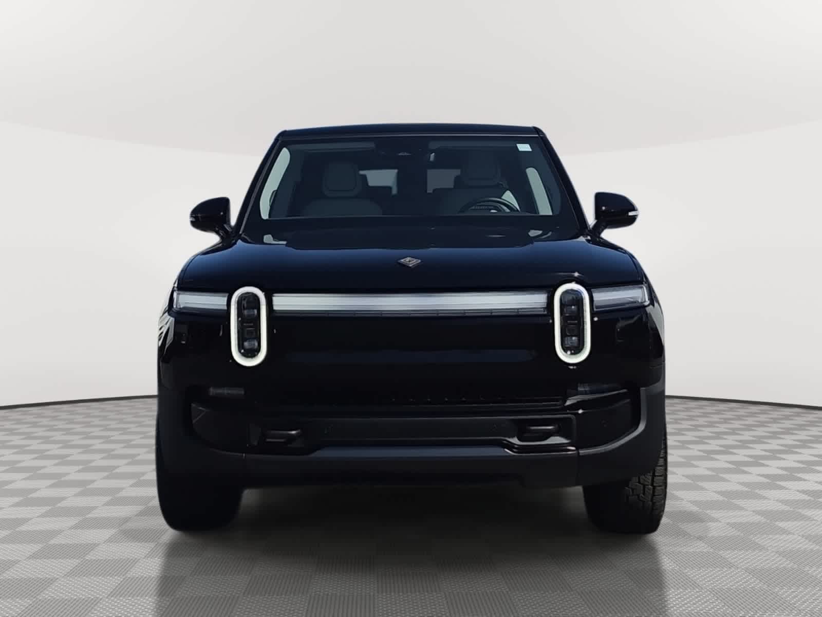 Used 2025 Rivian R1S Adventure with VIN 7PDSGBBA6SN065388 for sale in Anaheim, CA