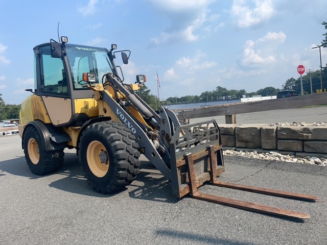  Volvo L20B