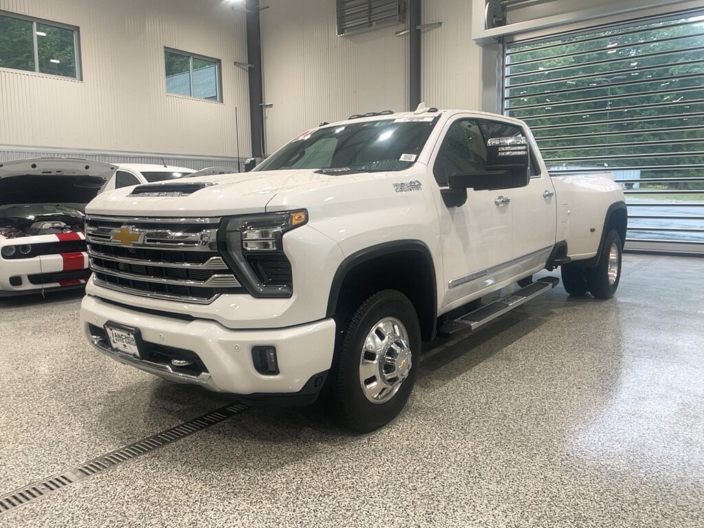 Used 2024 Chevrolet Silverado 3500 HD HIGH COUNTRY PREMIUM 4X4 PICKUP