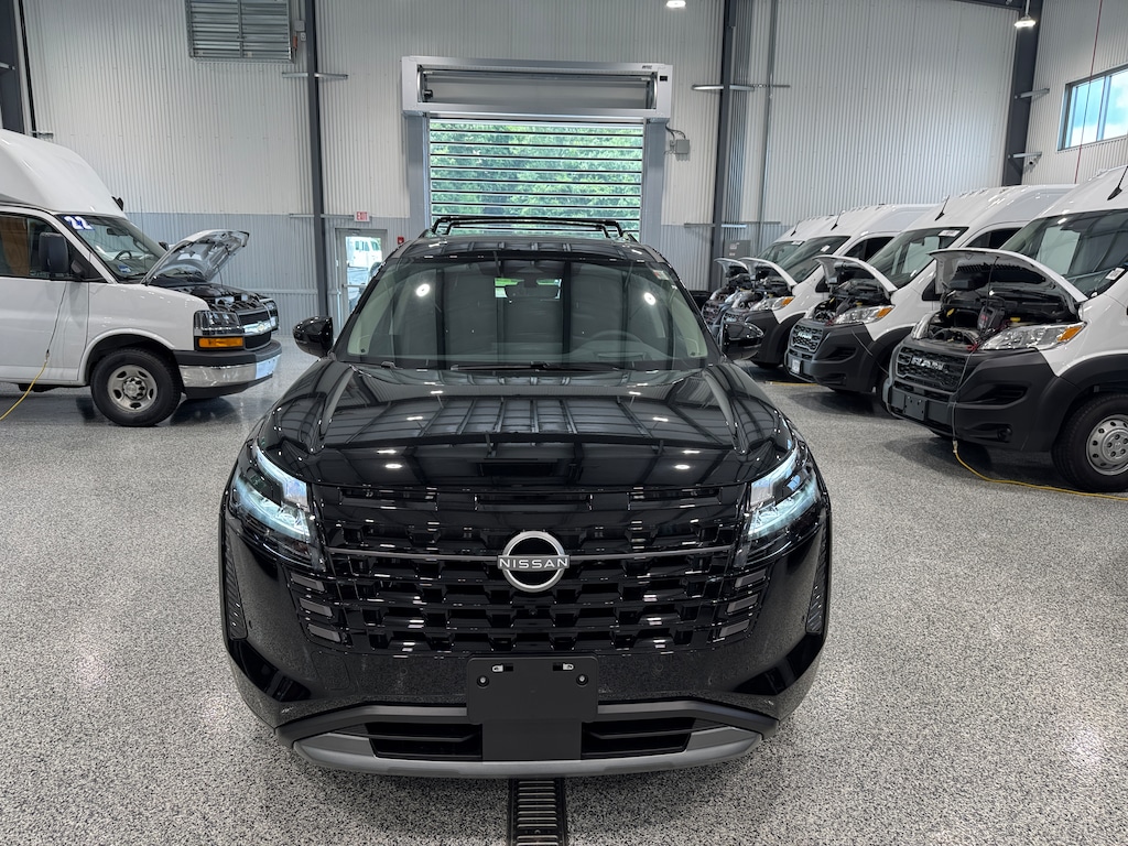 New 2026 Nissan Pathfinder PLATINUM SUV