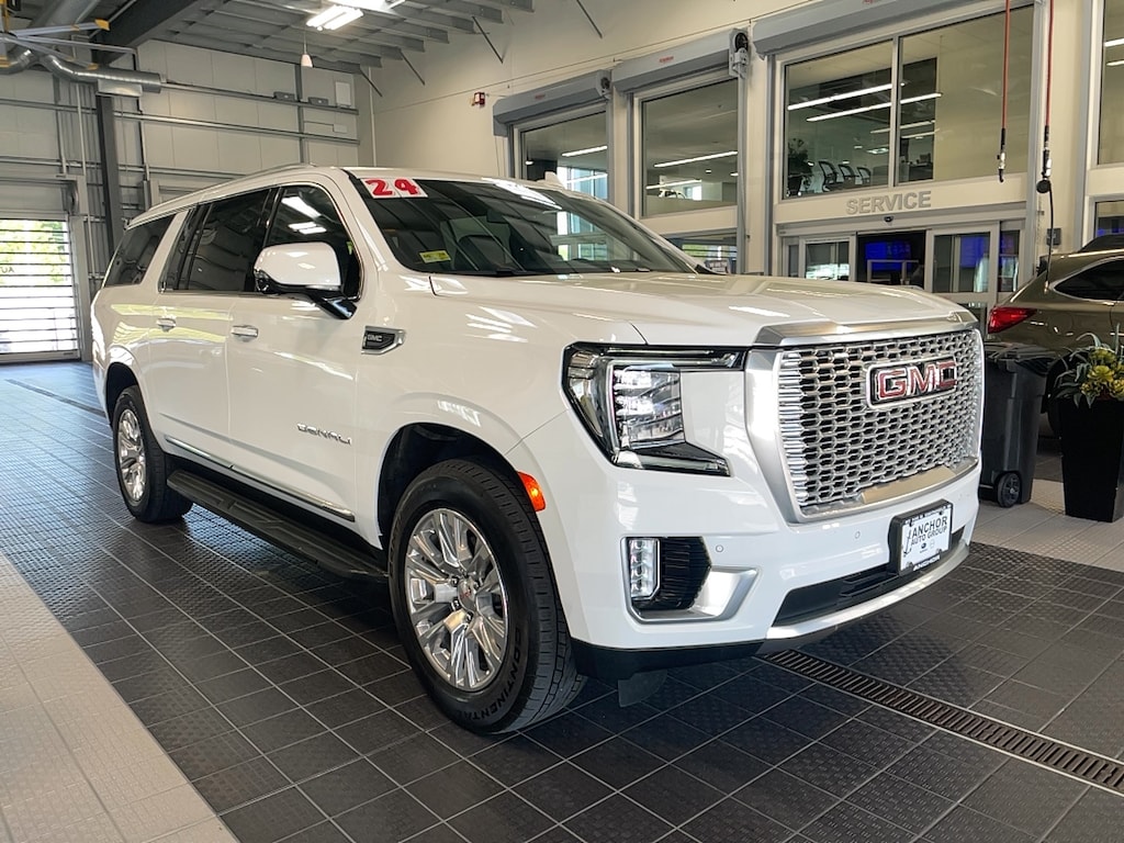 Used 2024 GMC Yukon XL DENALI 4X4 SUV