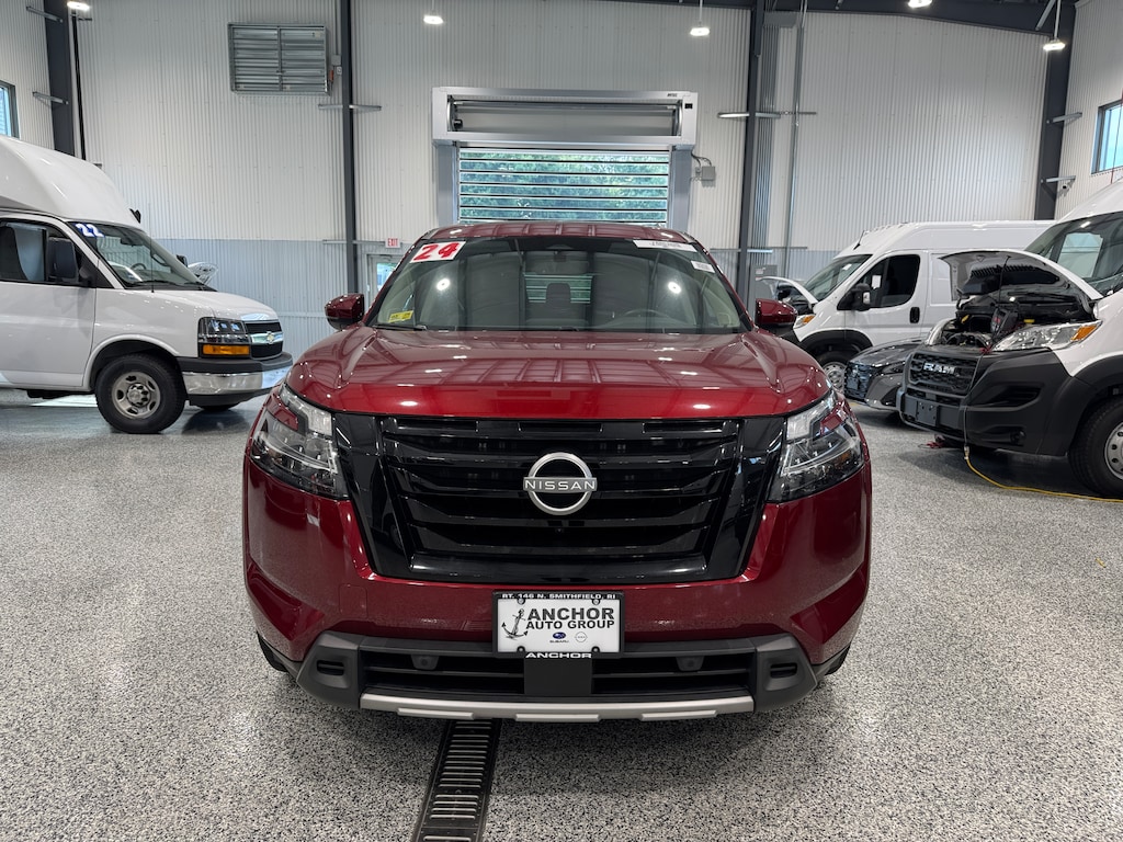 Used 2024 Nissan Pathfinder SL PREMIUM 4X4 SUV