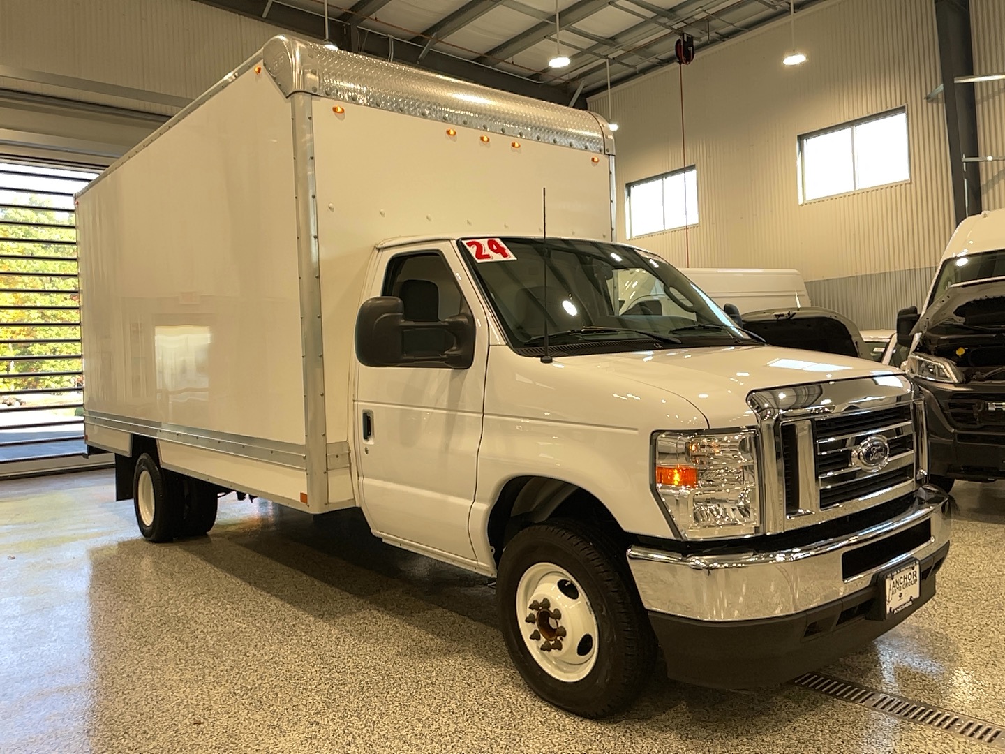  Ford E-450 Cutaway