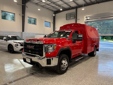 2023 GMC PRO 4X4 UTILITY