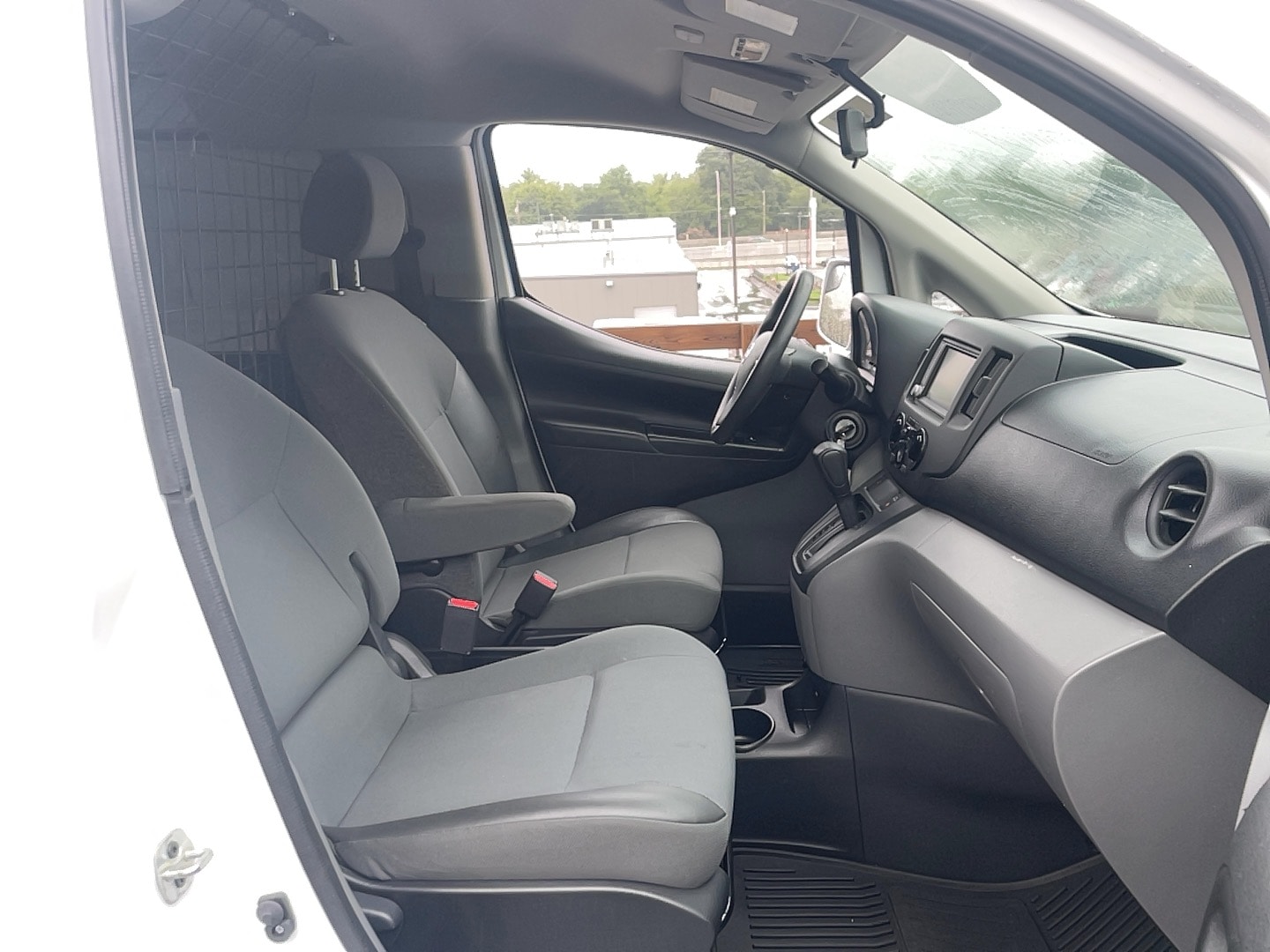 2020 Nissan NV200 SV - Photo 12