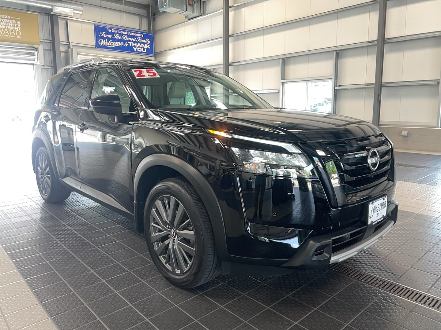 2025 Nissan Pathfinder SUV 