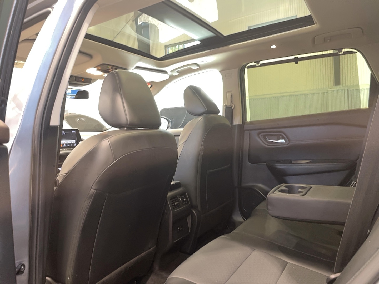 Used 2023 Nissan Rogue SV PREMIUM AWD SUV