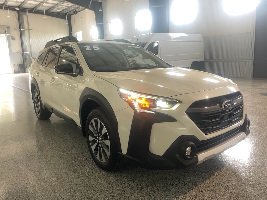 Used 2025 Subaru Outback LIMITED XT SUV