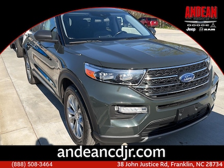 2022 Ford Explorer XLT SUV