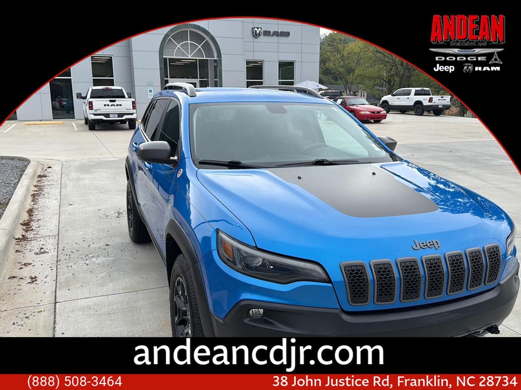 Used 2020 Jeep Cherokee Trailhawk SUV