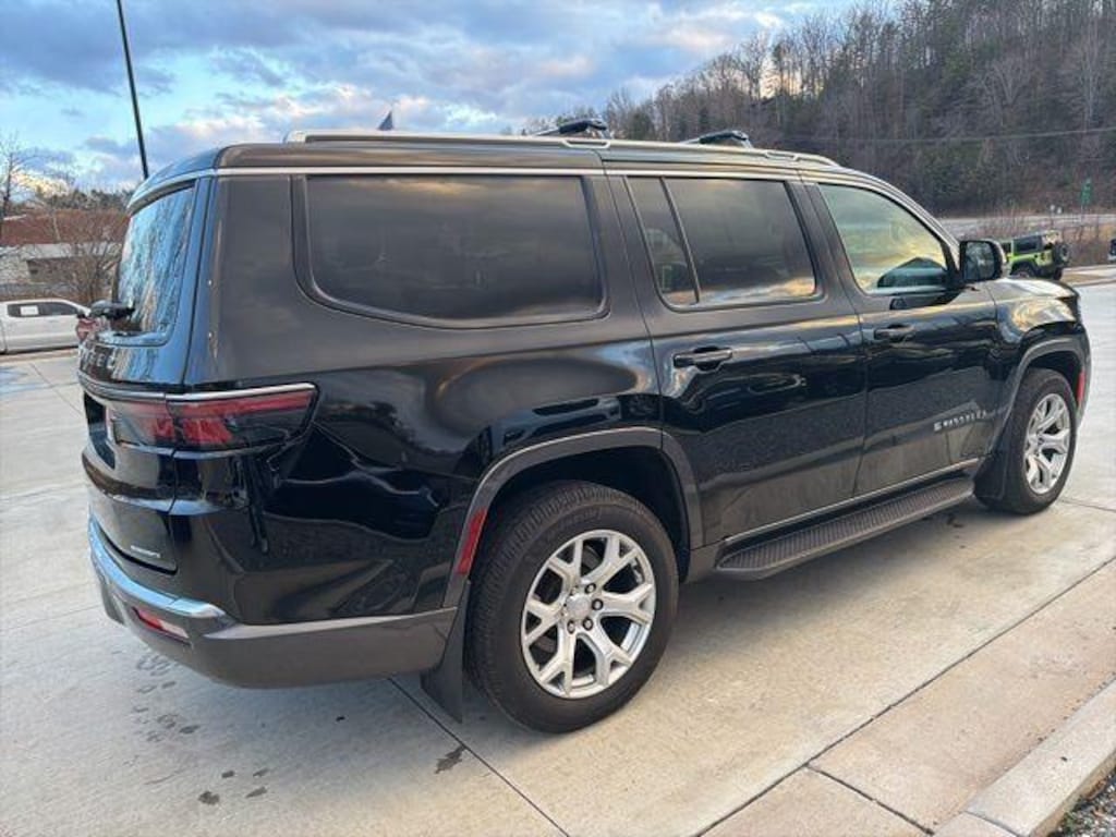 Used 2022 Jeep Wagoneer Series II SUV