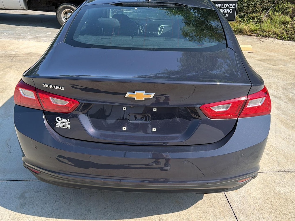 Used 2025 Chevrolet Malibu LS Sedan