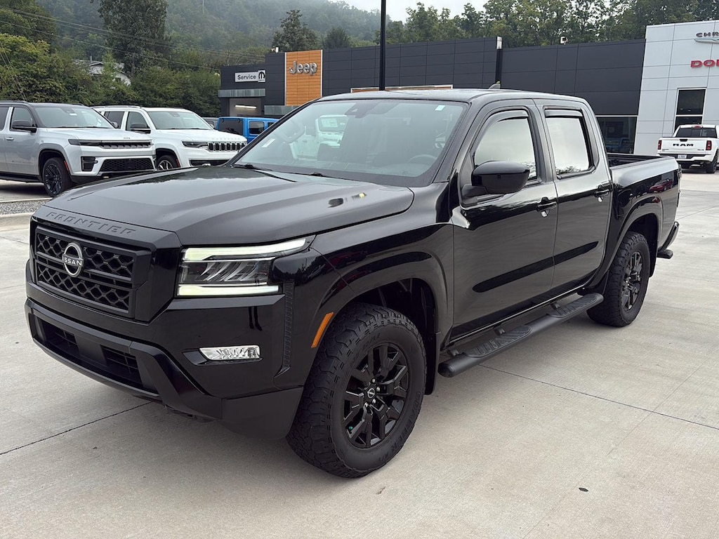 Used 2023 Nissan Frontier SV Truck